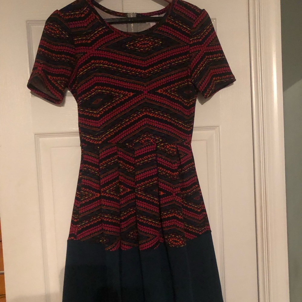LuLaRoe Amelia size Small